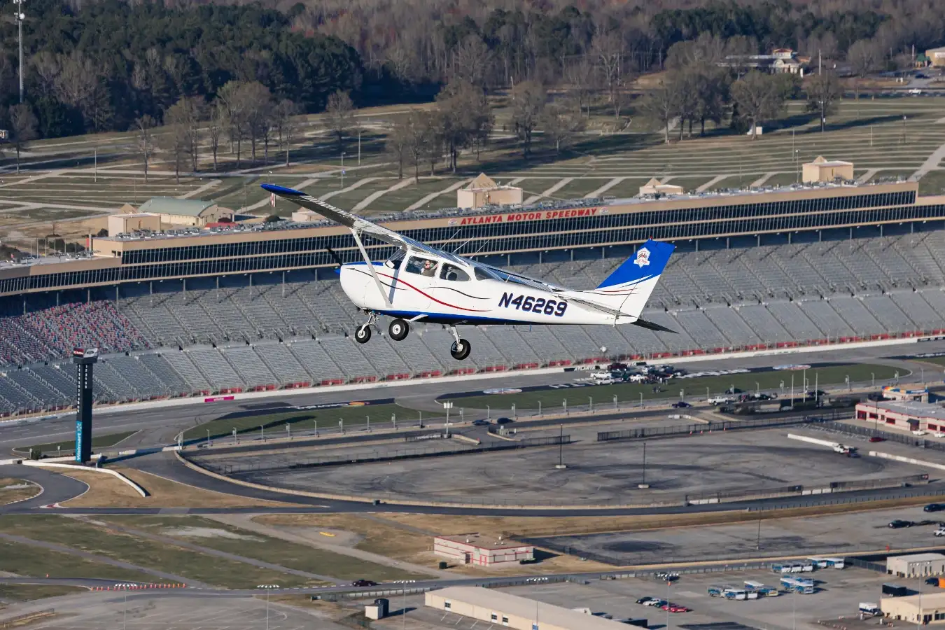 The Complete Guide To Earning Your Private Pilot License (PPL) At Speedway Flight Training